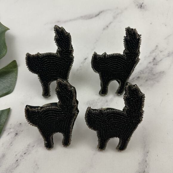 Pottery Barn Vintage Halloween Cat Napkin Rings Lot of 4 New Black Beaded - Picture 1 of 5